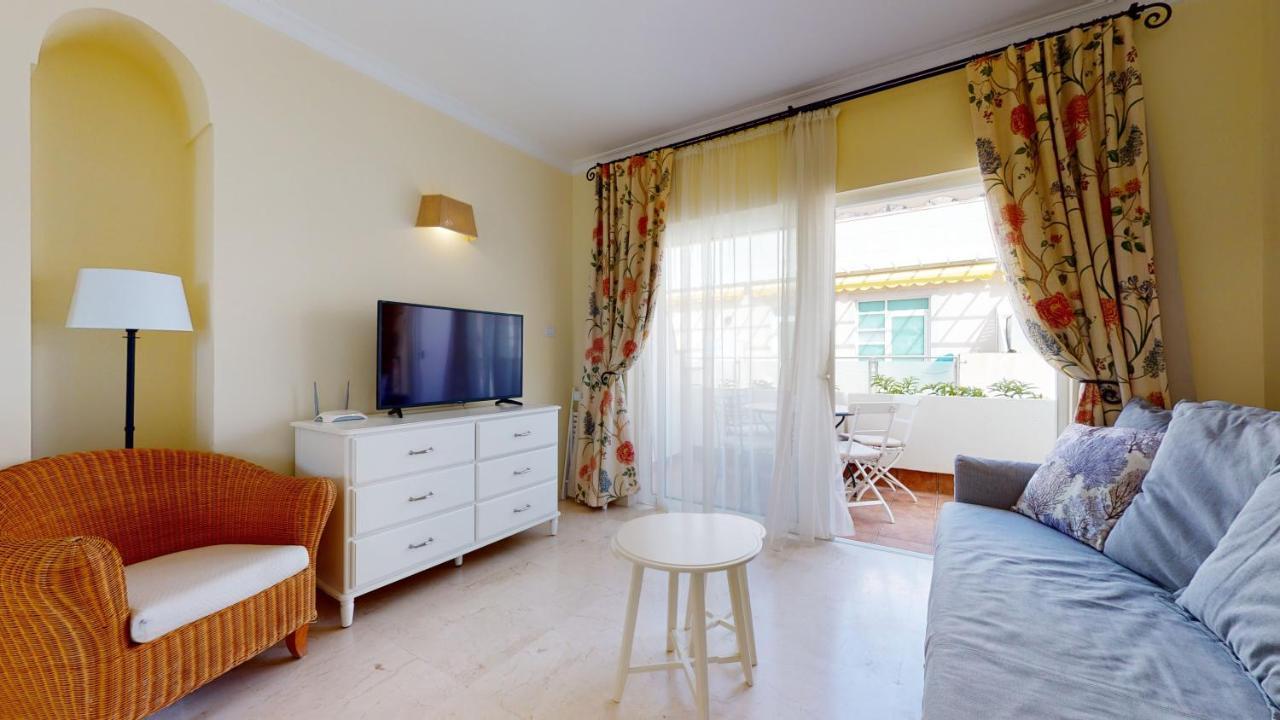 schöne Wohnung direkt am Meer mit Meerblick, WLAN Puerto De Mogan Exterior foto